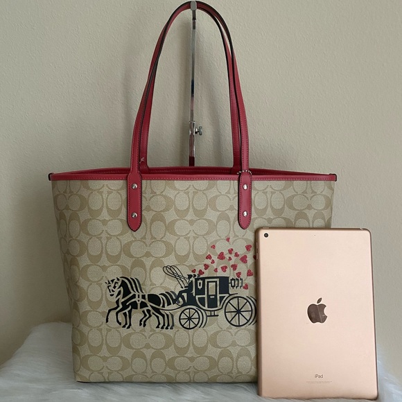 Coach - Picture 2 of 8